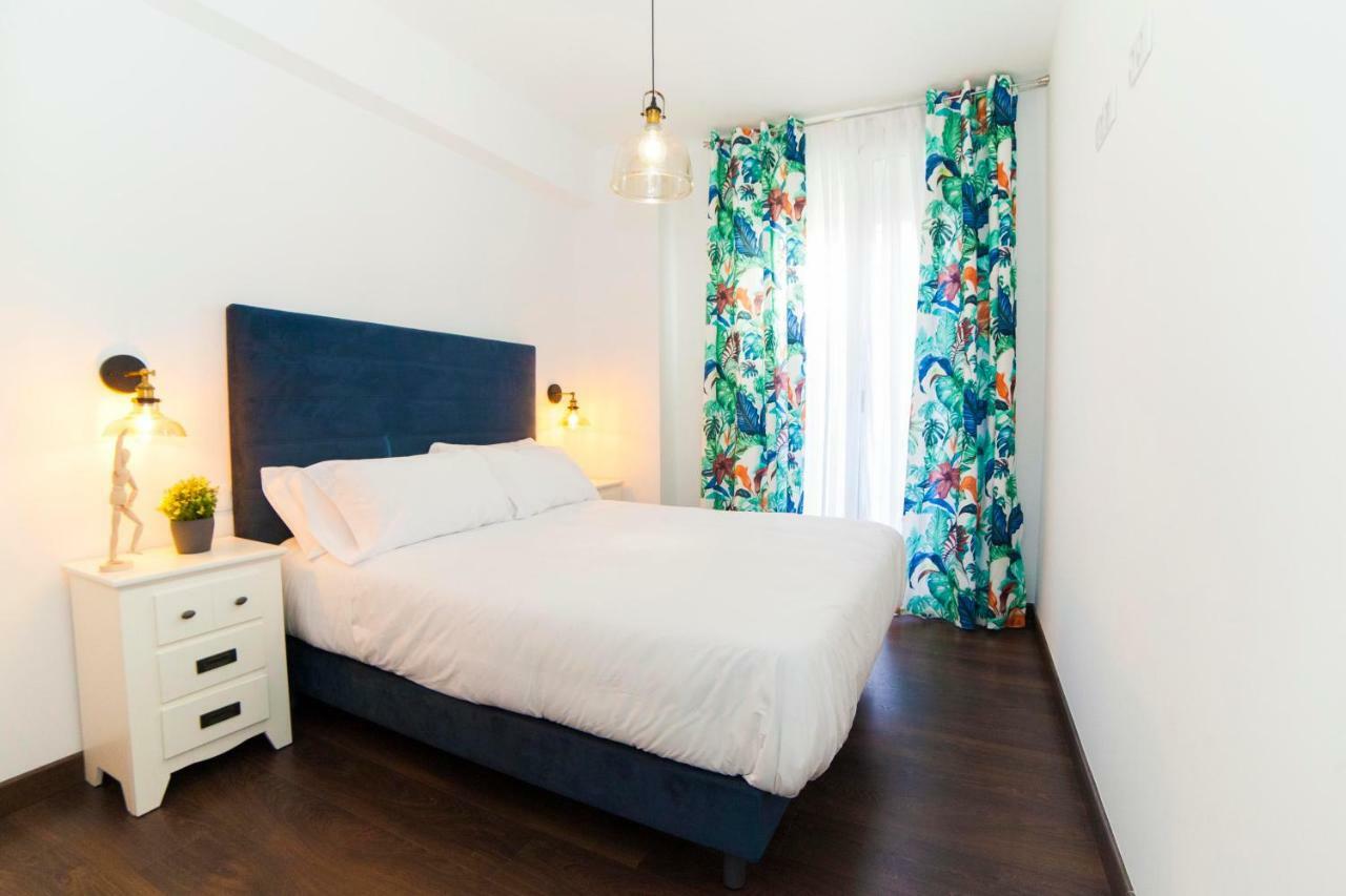 Precioso Apartamento Cerca De Plaza Espana バレンシア エクステリア 写真