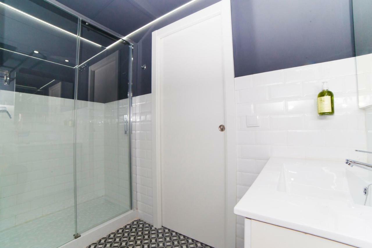 Precioso Apartamento Cerca De Plaza Espana バレンシア エクステリア 写真